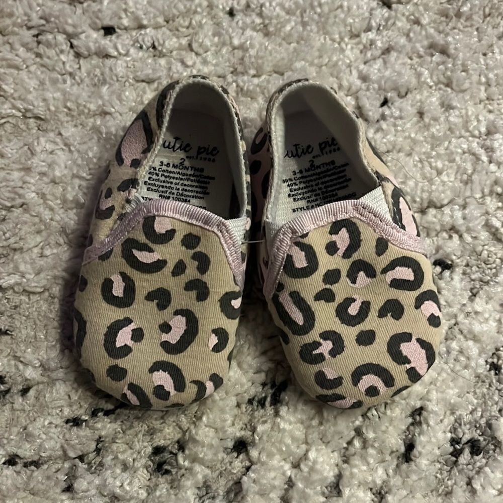 Baby cheetah leopard shoes 